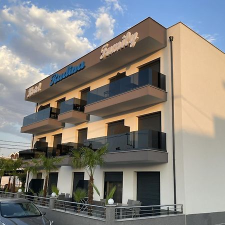 Aparthotel Radina Family Kallithea  Exterior foto
